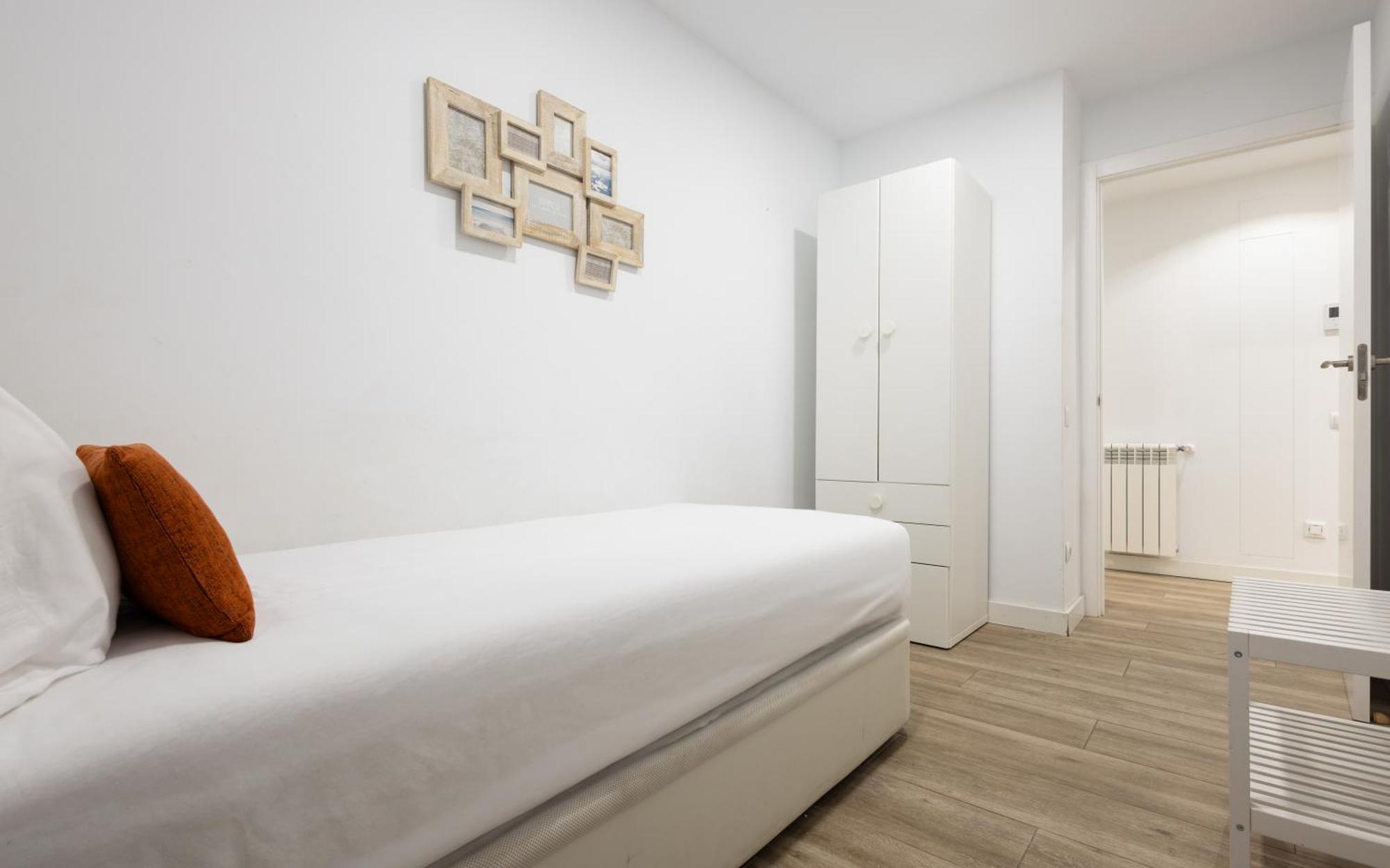 Stay U-Nique Apartments Fabra I Puig Барселона Экстерьер фото