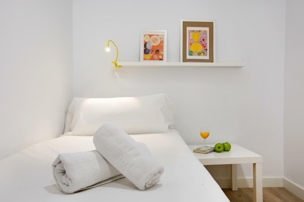 Stay U-Nique Apartments Fabra I Puig Барселона Экстерьер фото